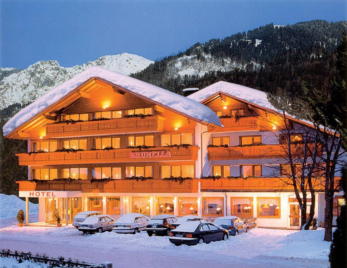 Hotel Brunella Vandans Eksteriør billede