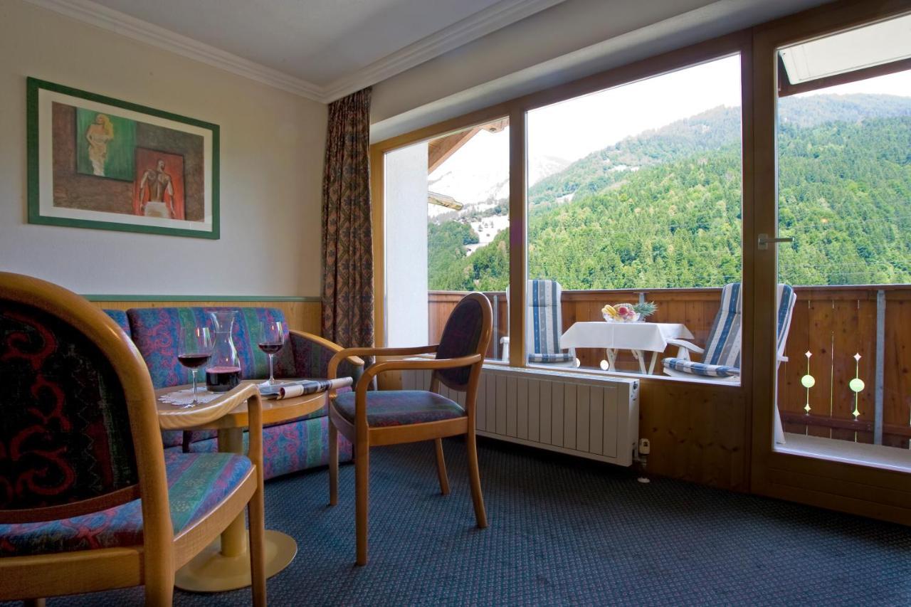 Hotel Brunella Vandans Eksteriør billede
